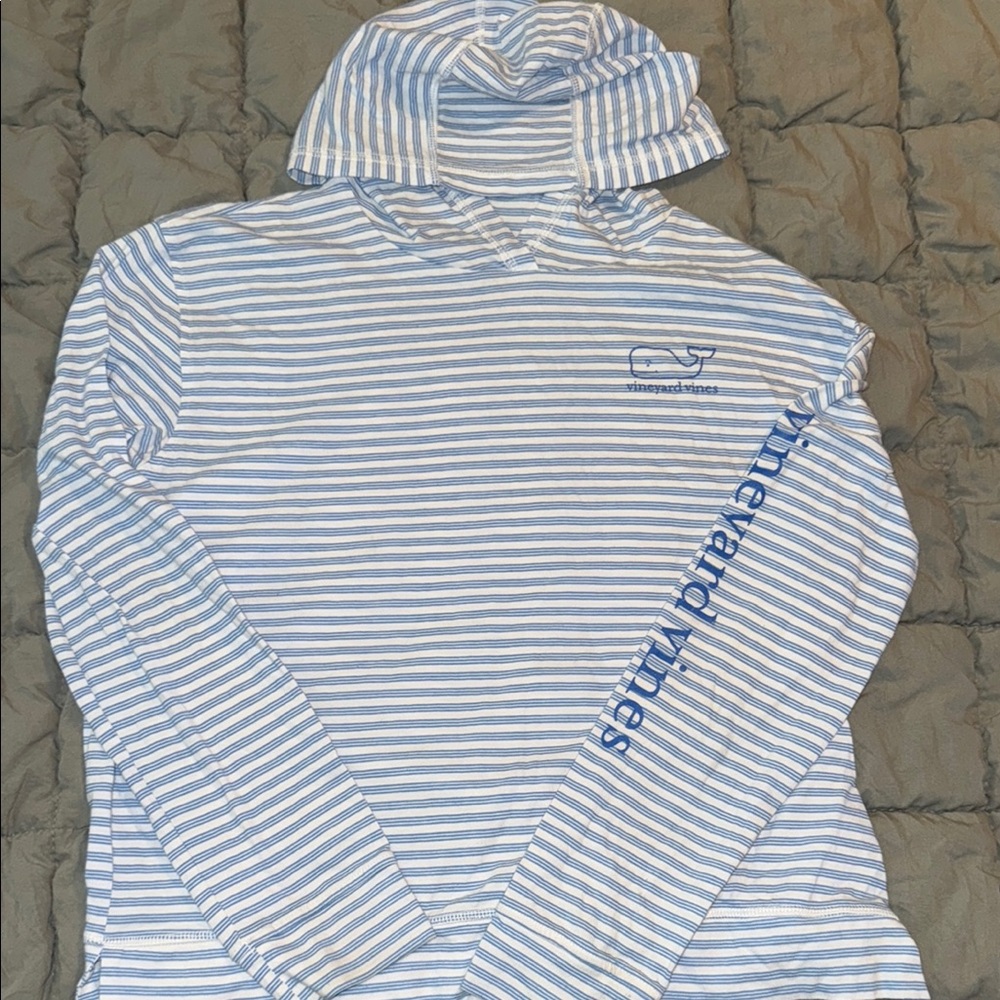 Vineyard Vines Blue and White Striped Hoodie Youth XL tee